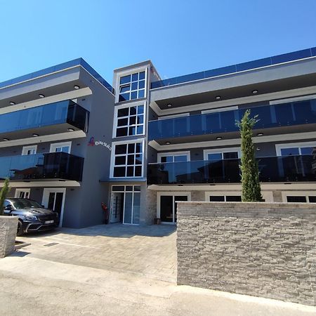 Luxury Apartments-La Dino Maky Vodice Luaran gambar
