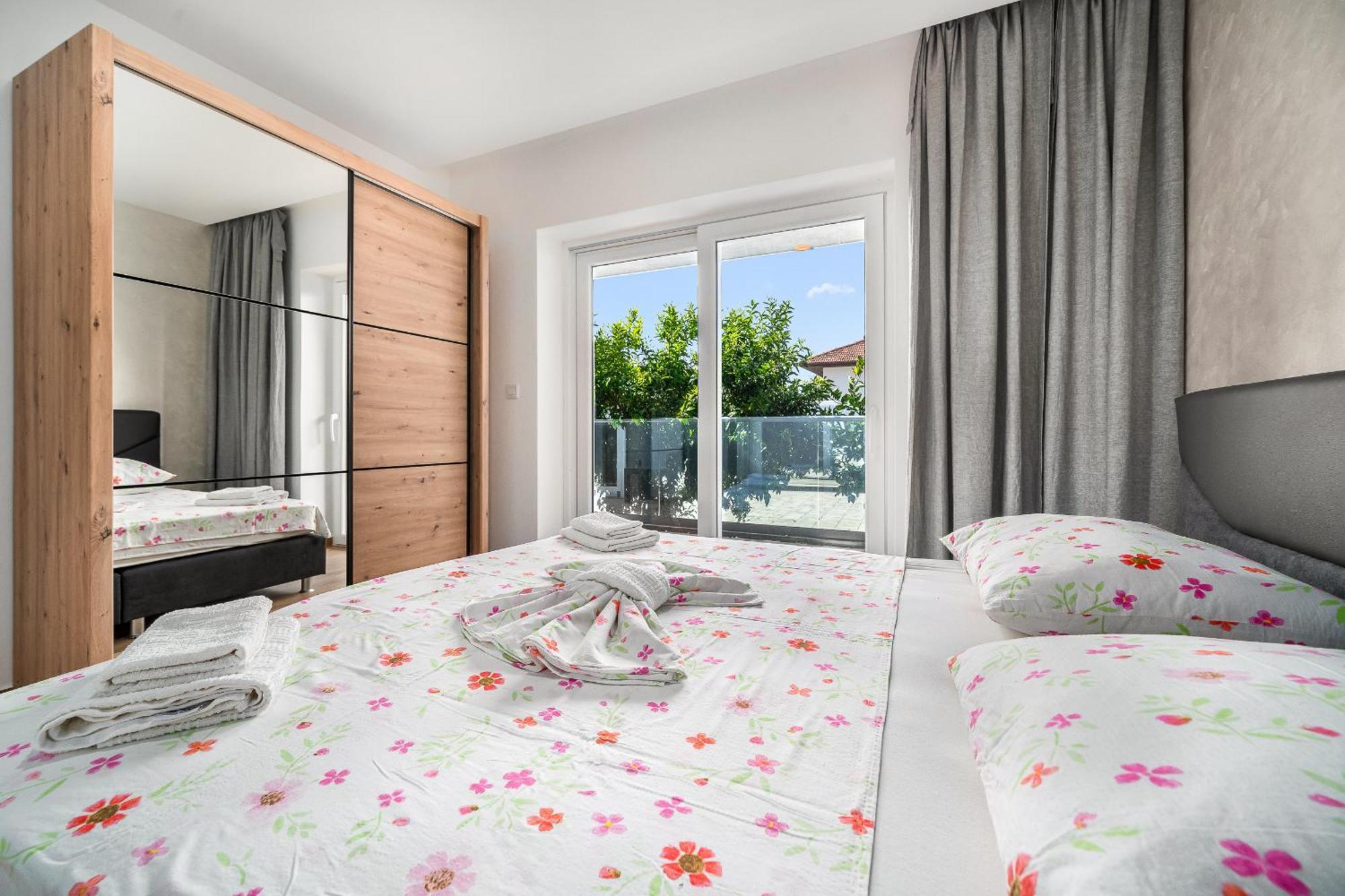 Luxury Apartments-La Dino Maky Vodice Bilik gambar