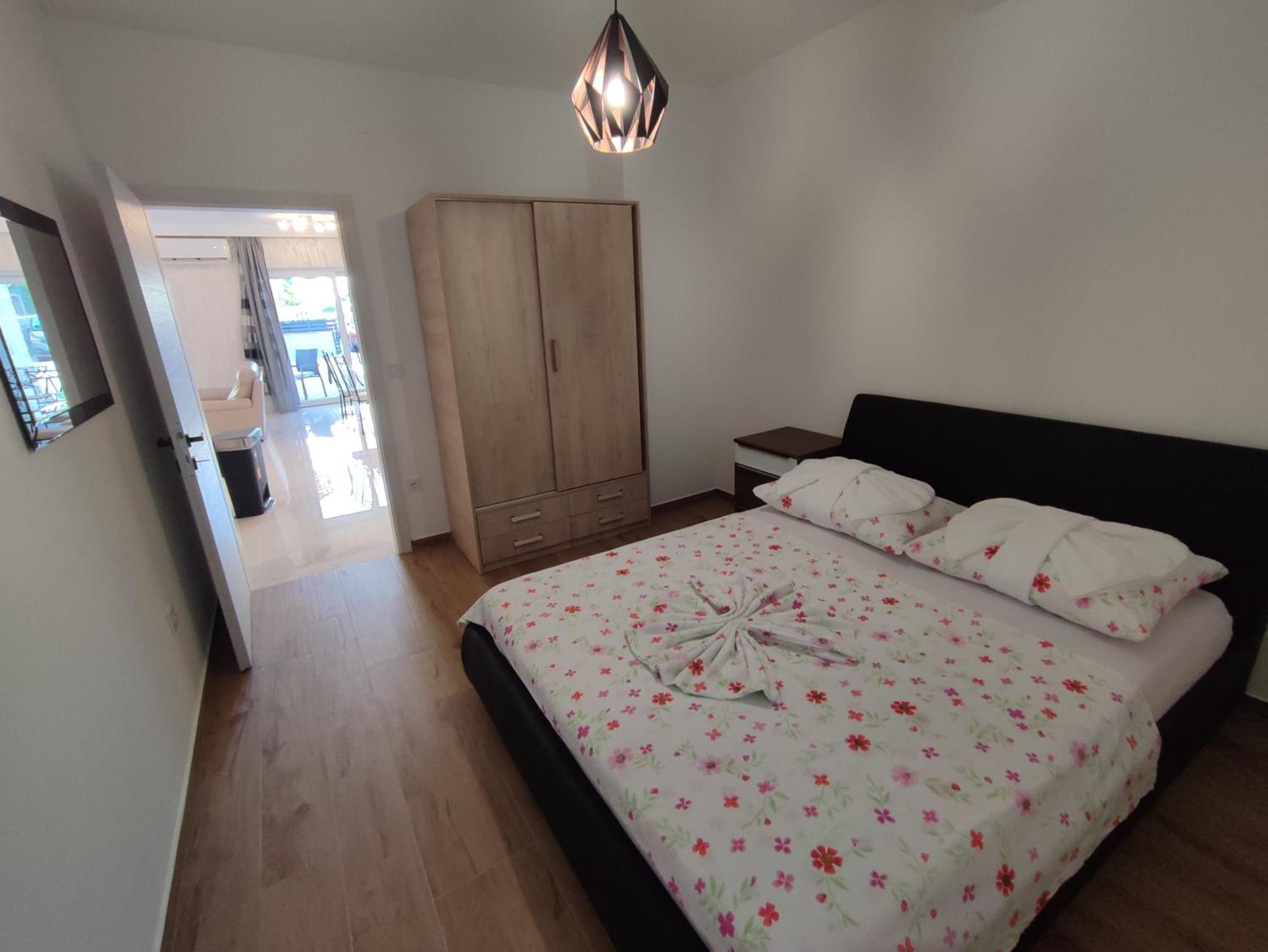 Luxury Apartments-La Dino Maky Vodice Bilik gambar
